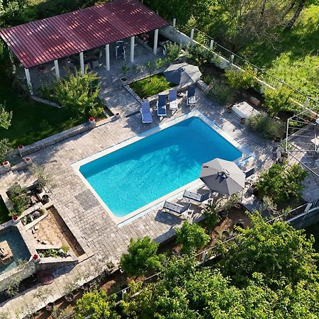 Апартаменты Pool House Maslina Мостар Экстерьер фото